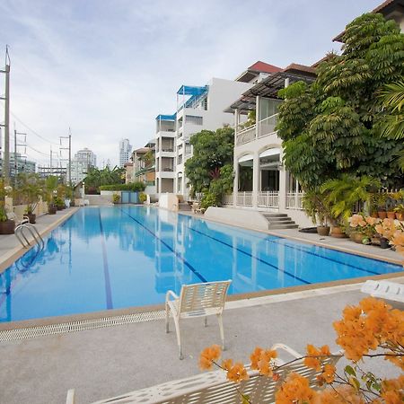 Argyle Apartments Pattaya Luaran gambar