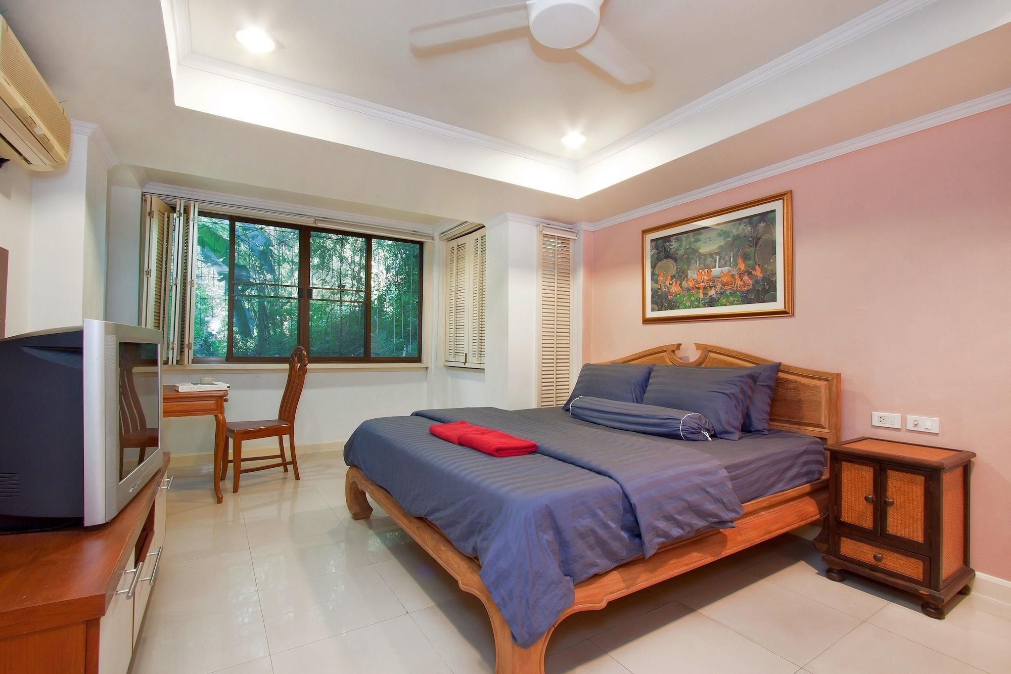 Argyle Apartments Pattaya Luaran gambar