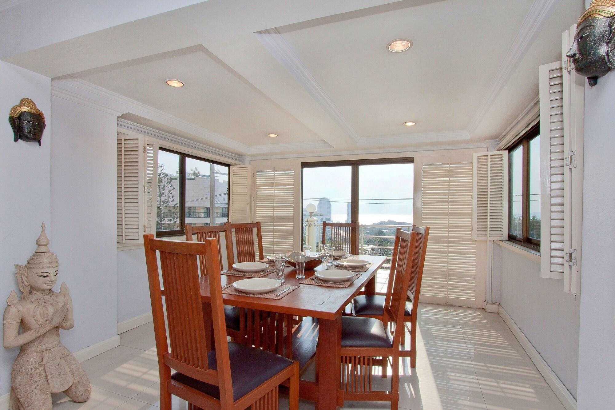 Argyle Apartments Pattaya Luaran gambar