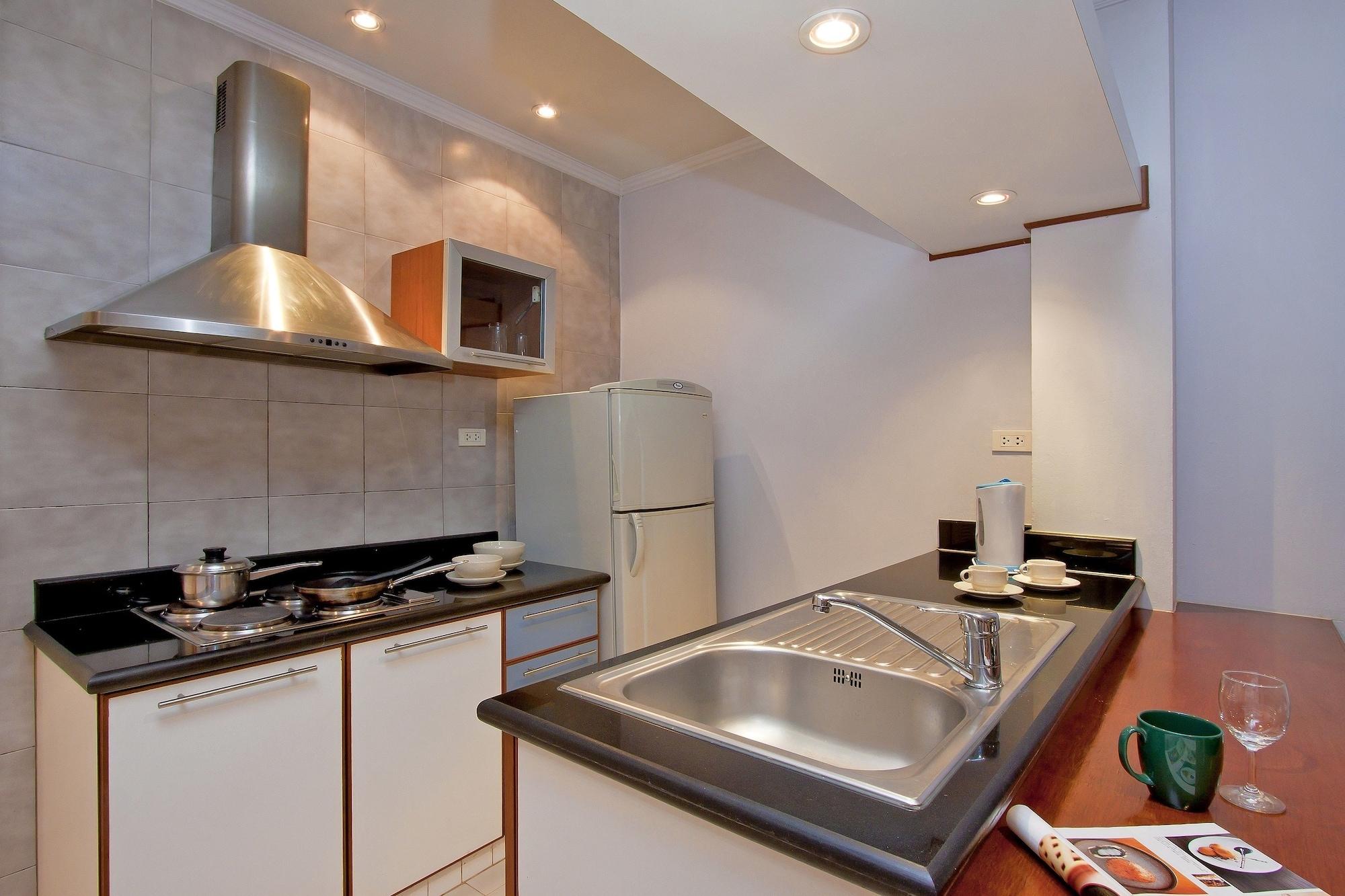 Argyle Apartments Pattaya Luaran gambar