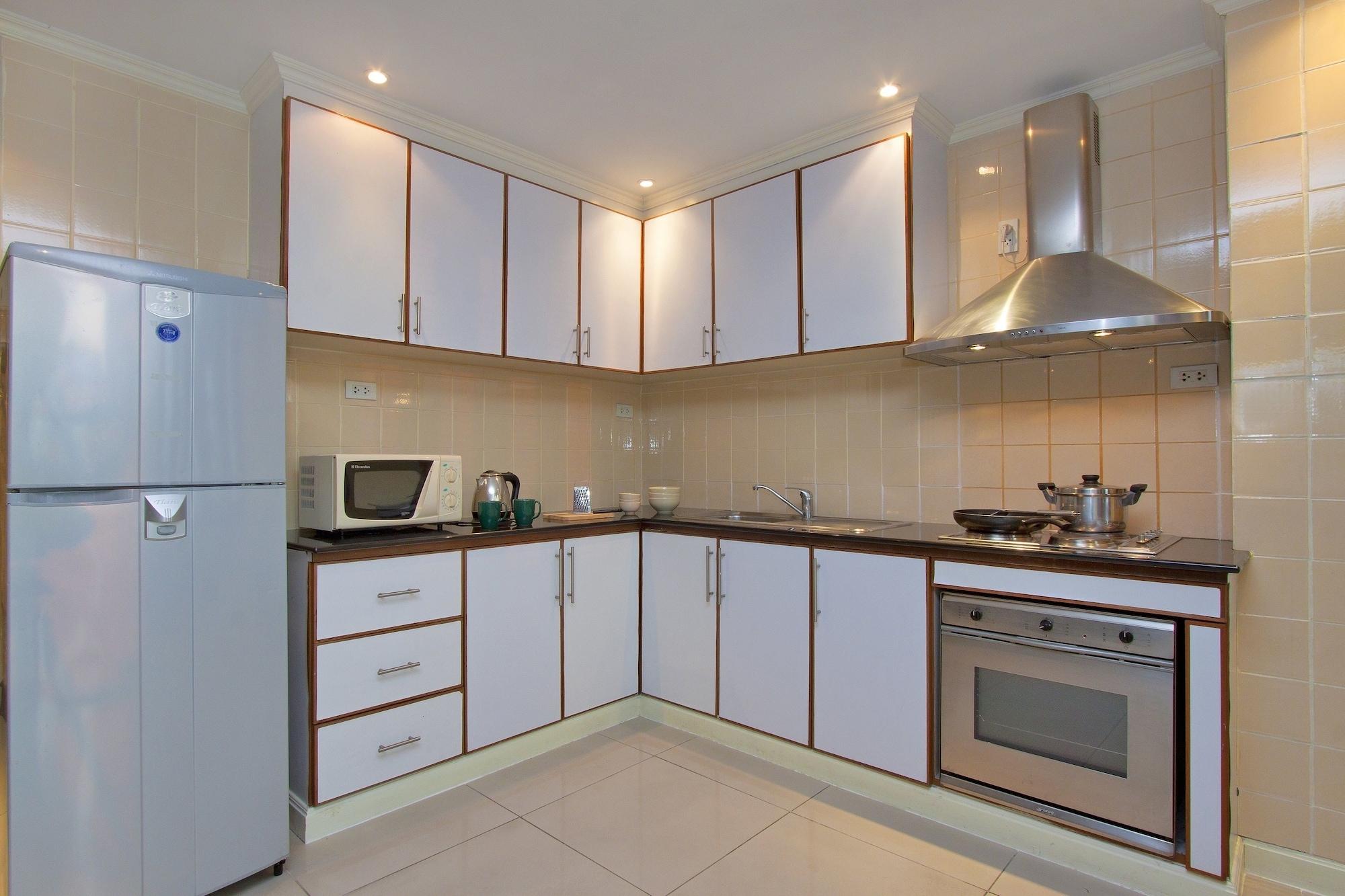 Argyle Apartments Pattaya Luaran gambar