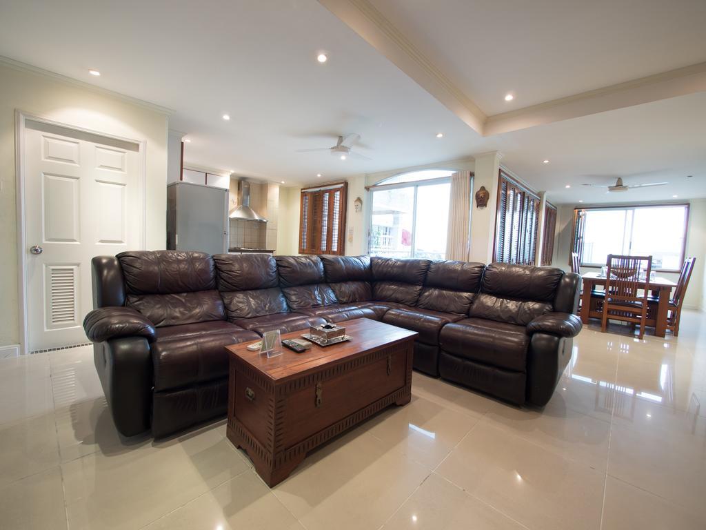 Argyle Apartments Pattaya Luaran gambar