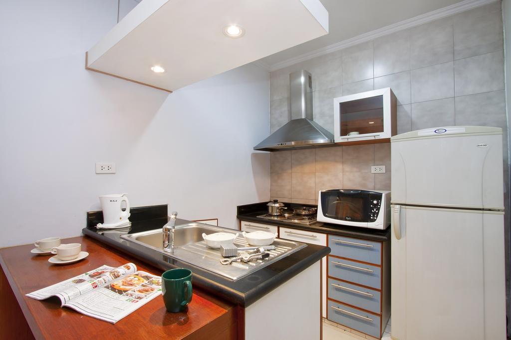 Argyle Apartments Pattaya Luaran gambar
