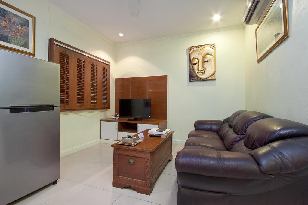 Argyle Apartments Pattaya Luaran gambar