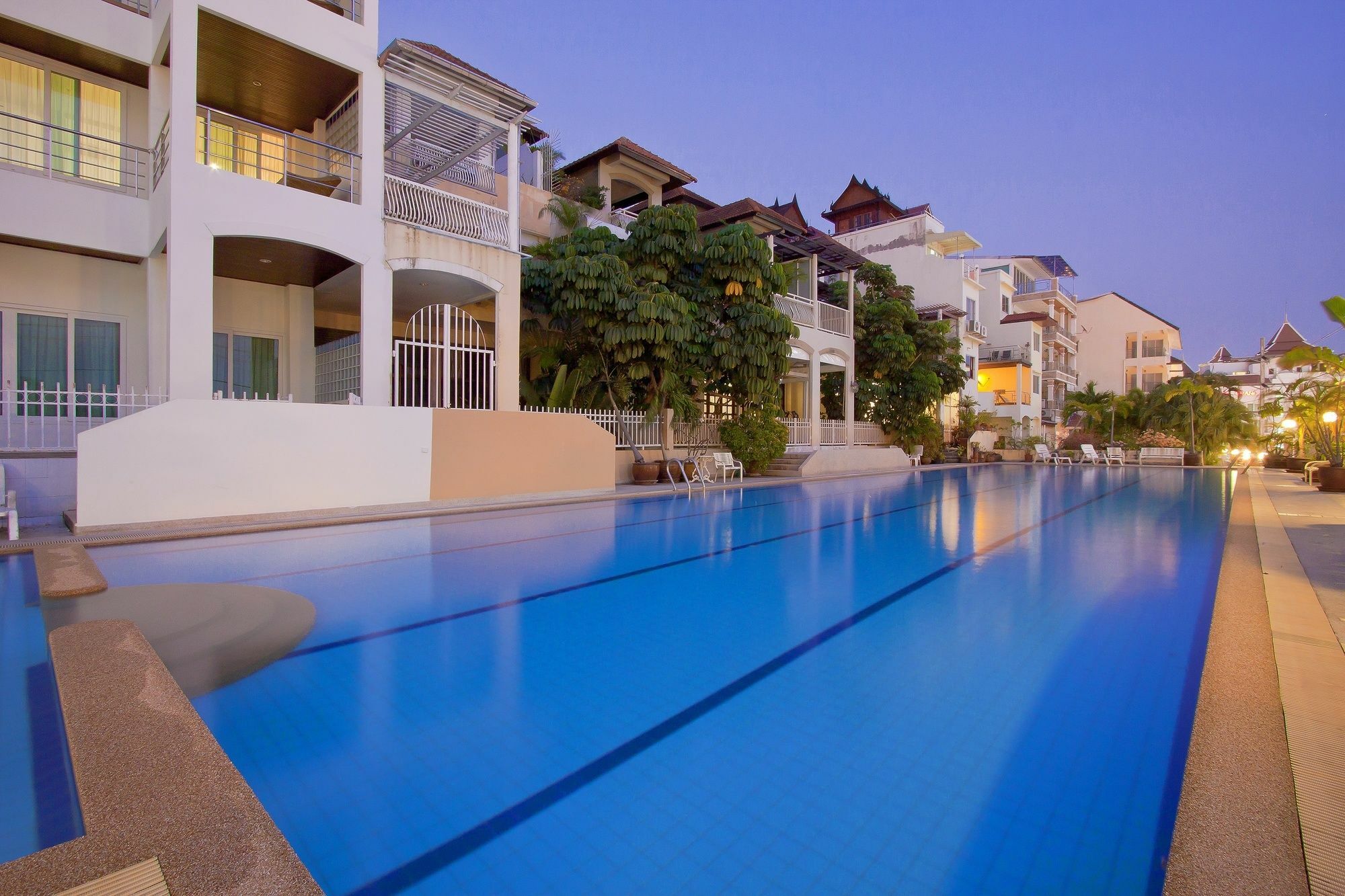 Argyle Apartments Pattaya Luaran gambar