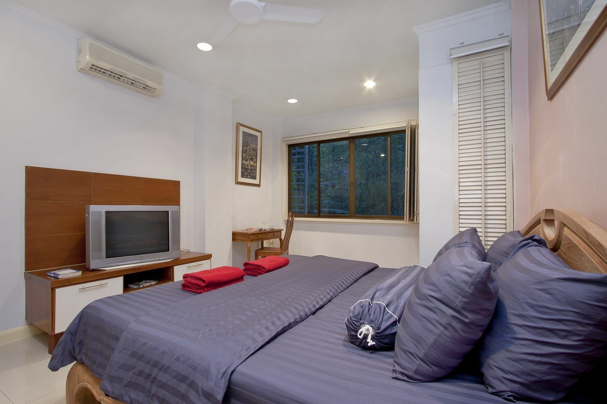 Argyle Apartments Pattaya Luaran gambar