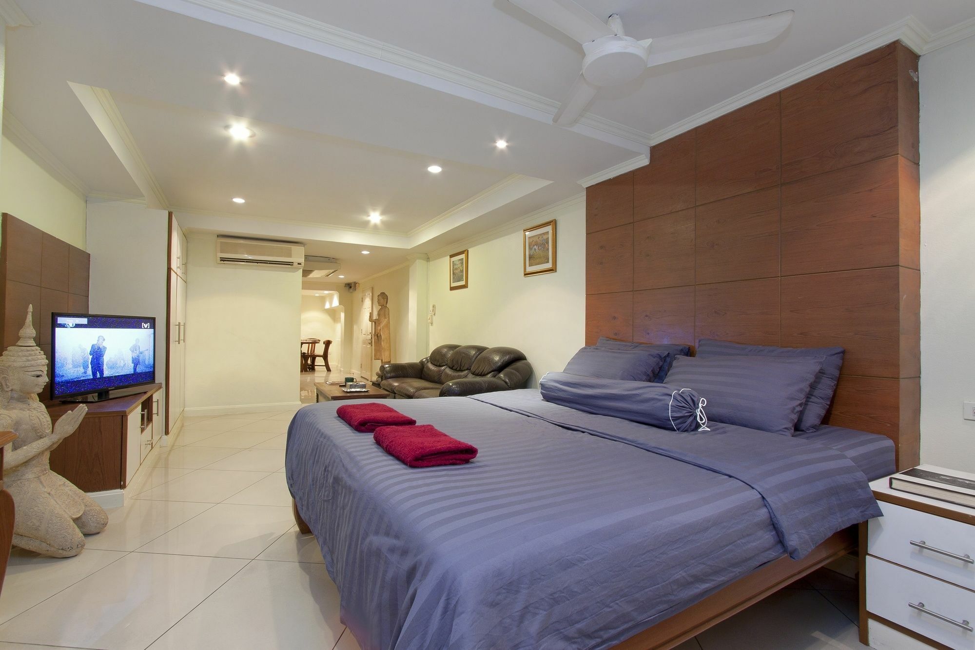 Argyle Apartments Pattaya Luaran gambar